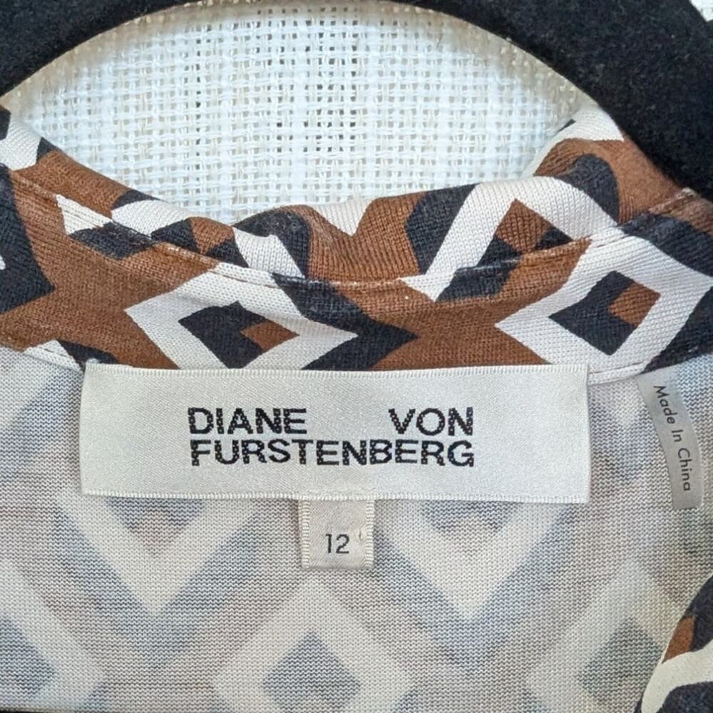 DVF Diane Von Furstenberg Michelle Wrap-Effect Printed Silk Jersey Jumpsuit 12 - Picture 5 of 13